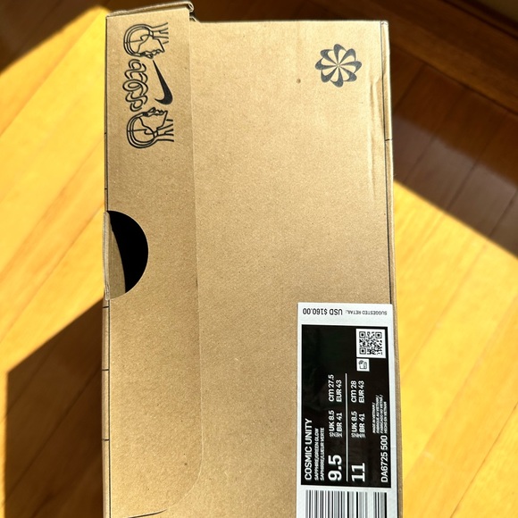 Nike Cosmic - Picture 5 of 5